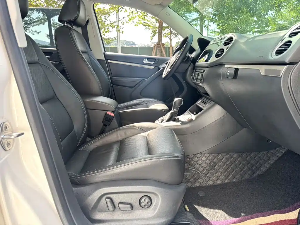 Volkswagen Tiguan — миниатюра 4