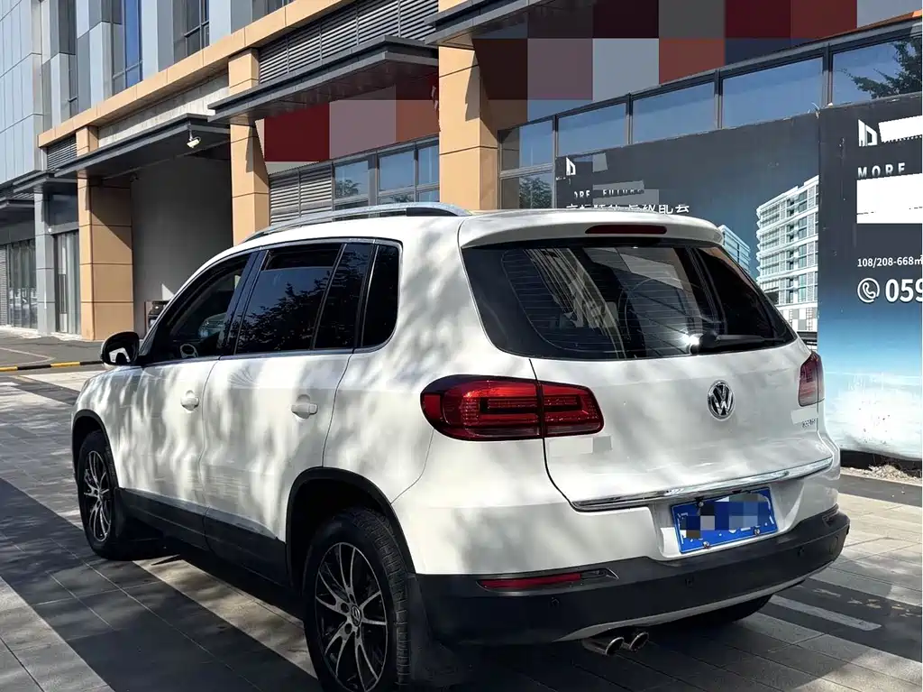 Volkswagen Tiguan — миниатюра 9