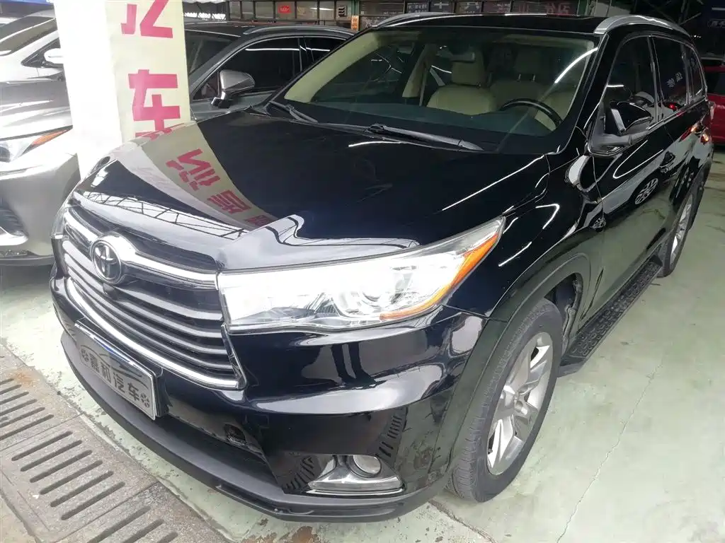 Toyota Highlander 2016