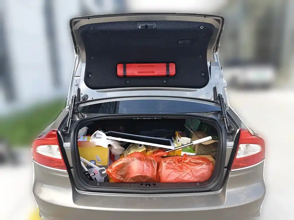 Volvo S80L — миниатюра 20