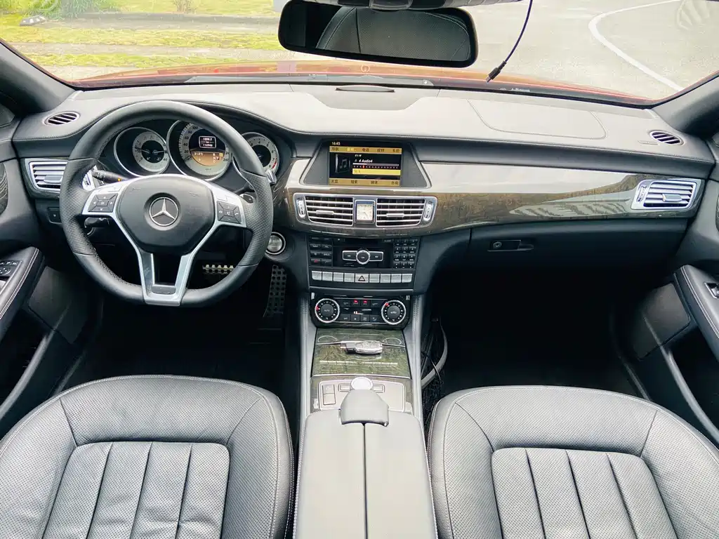 Mercedes-Benz CLS — миниатюра 15