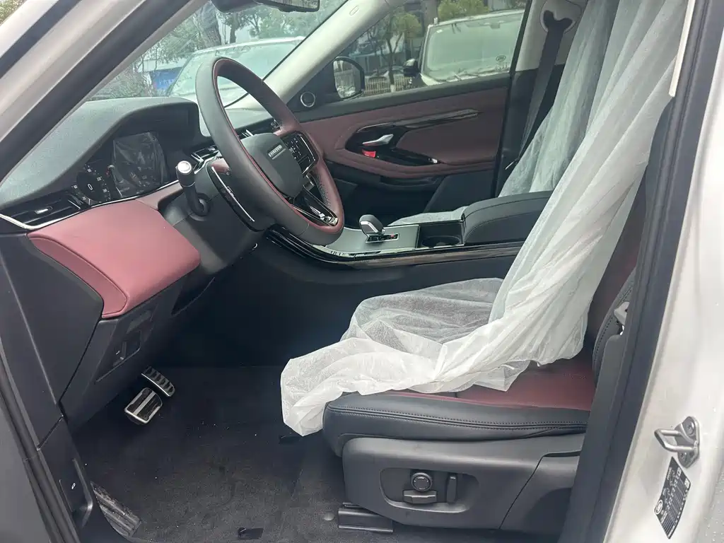 Land Rover Range Rover Evoque 2026 L SE