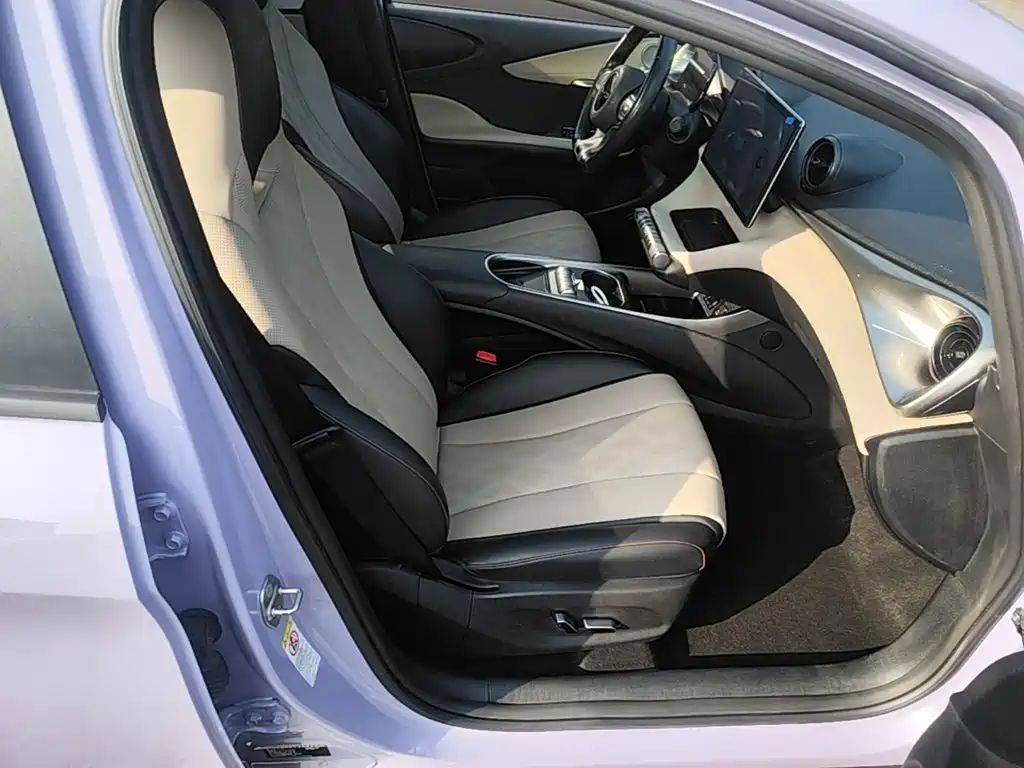 BYD Dolphin — миниатюра 25