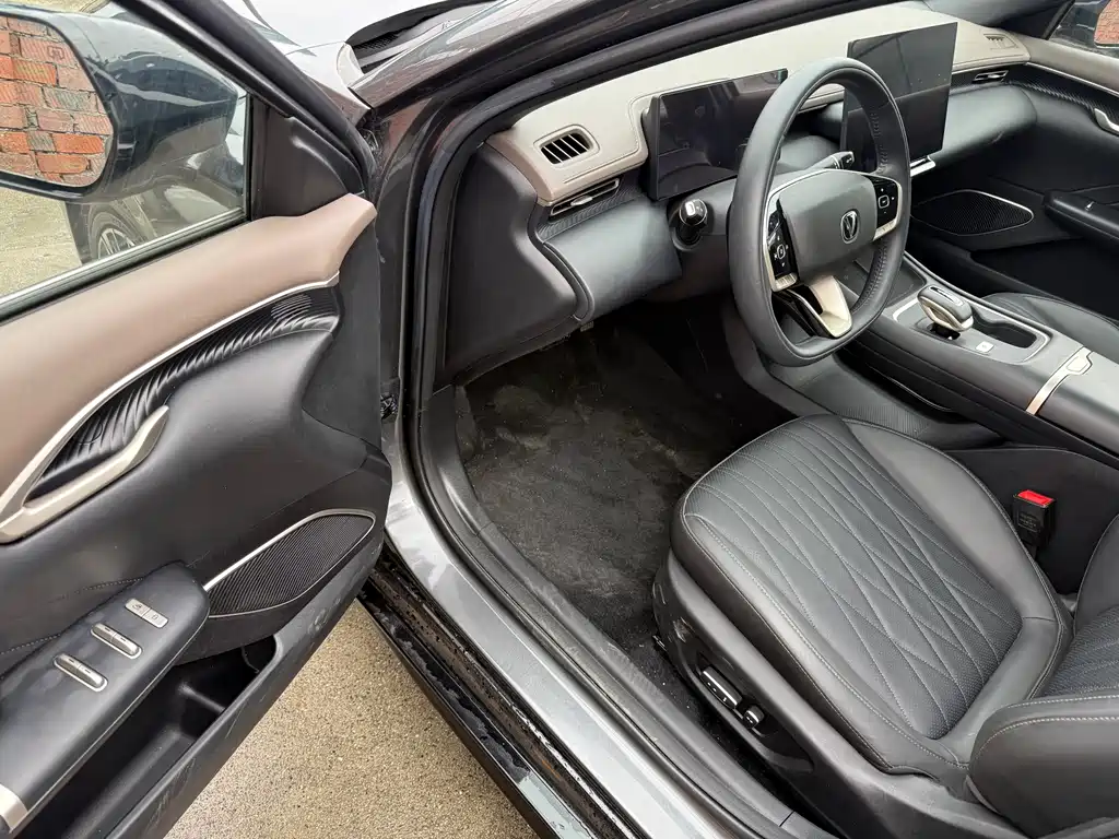 Changan Eado — миниатюра 8