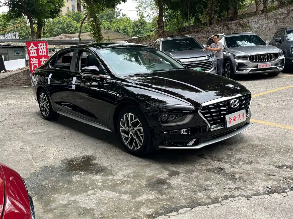 Hyundai Mistra — миниатюра 7