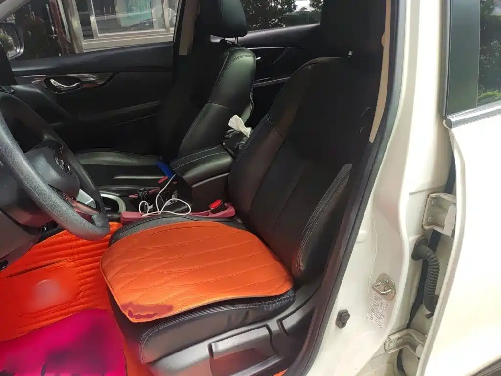 Nissan X-Trail — миниатюра 8