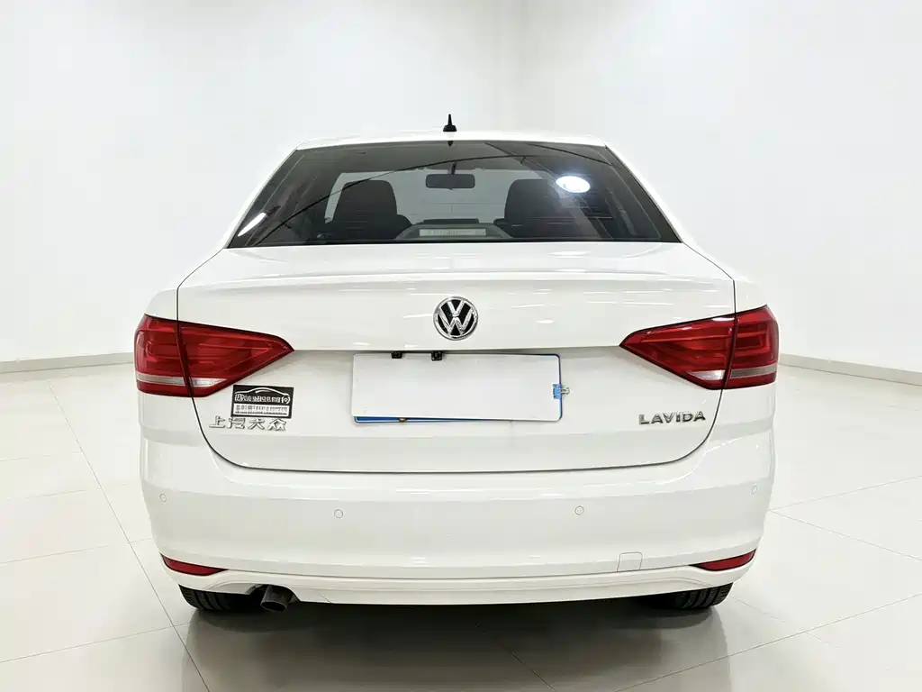 Volkswagen Lavida — миниатюра 8