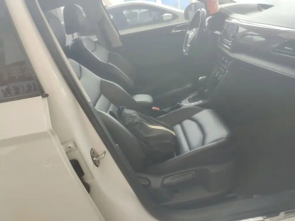 Volkswagen Tharu — миниатюра 25