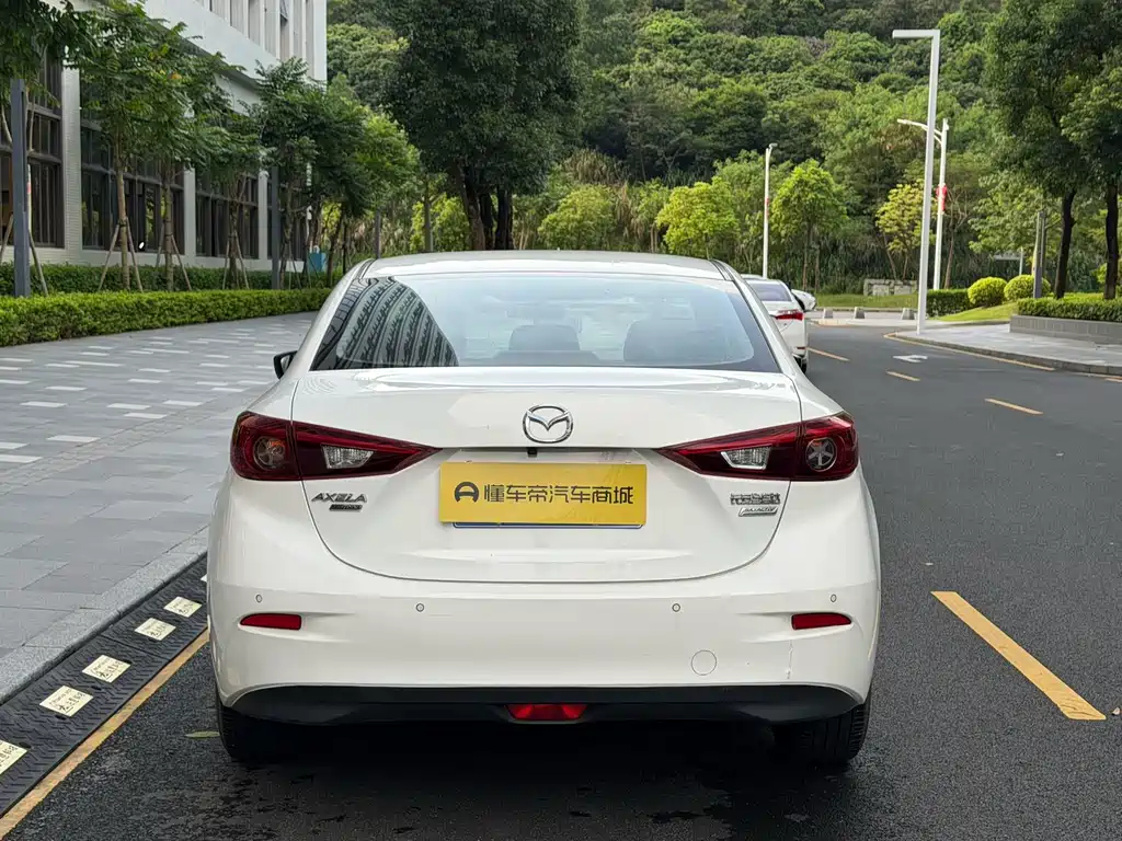 Mazda 3 Axela — миниатюра 6