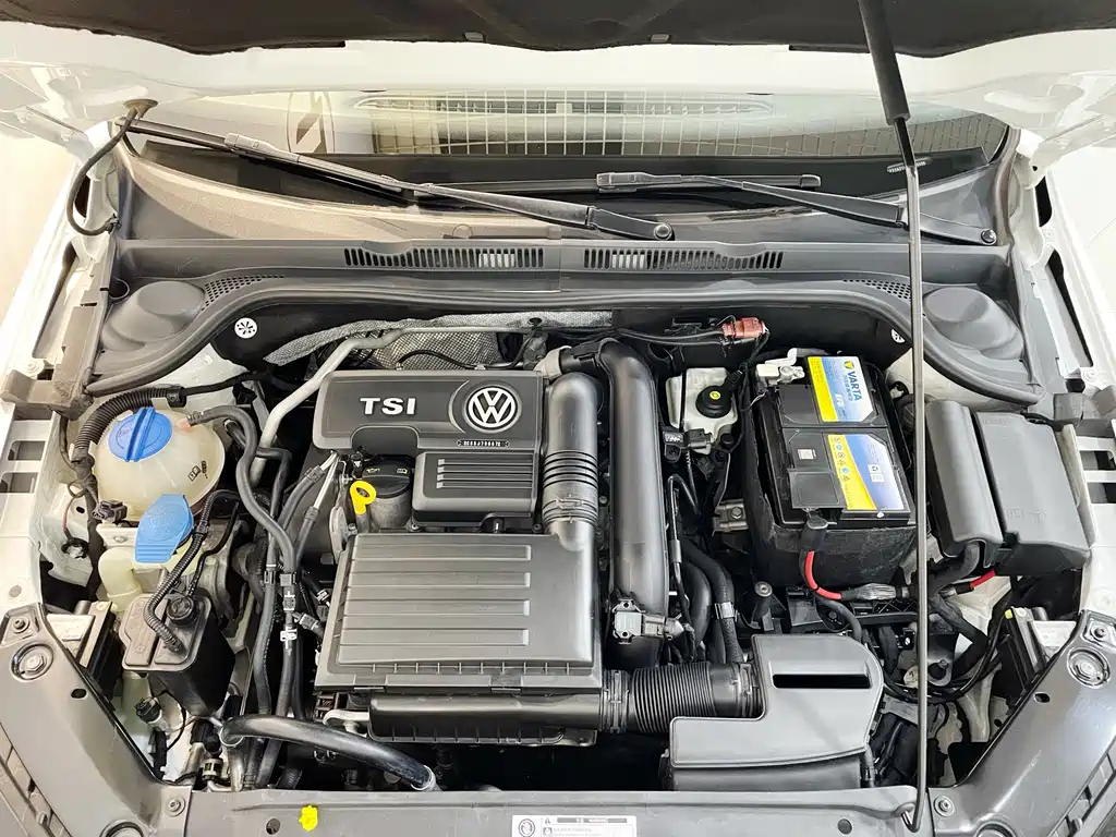 Volkswagen Sagitar — миниатюра 25