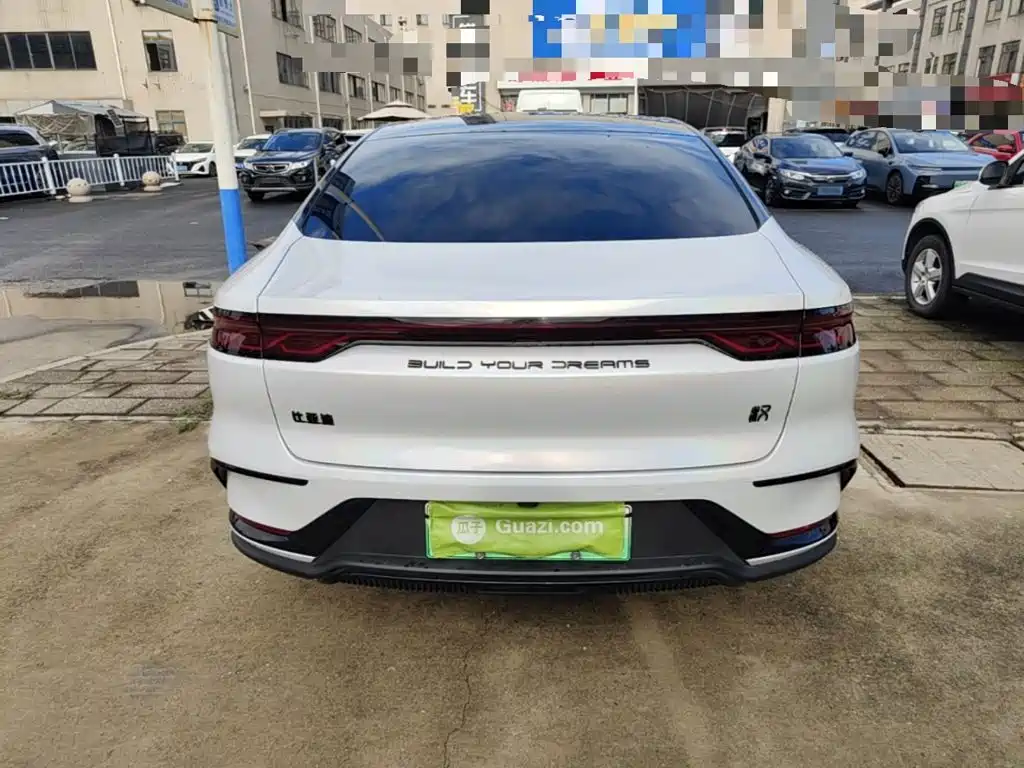BYD Han — миниатюра 6