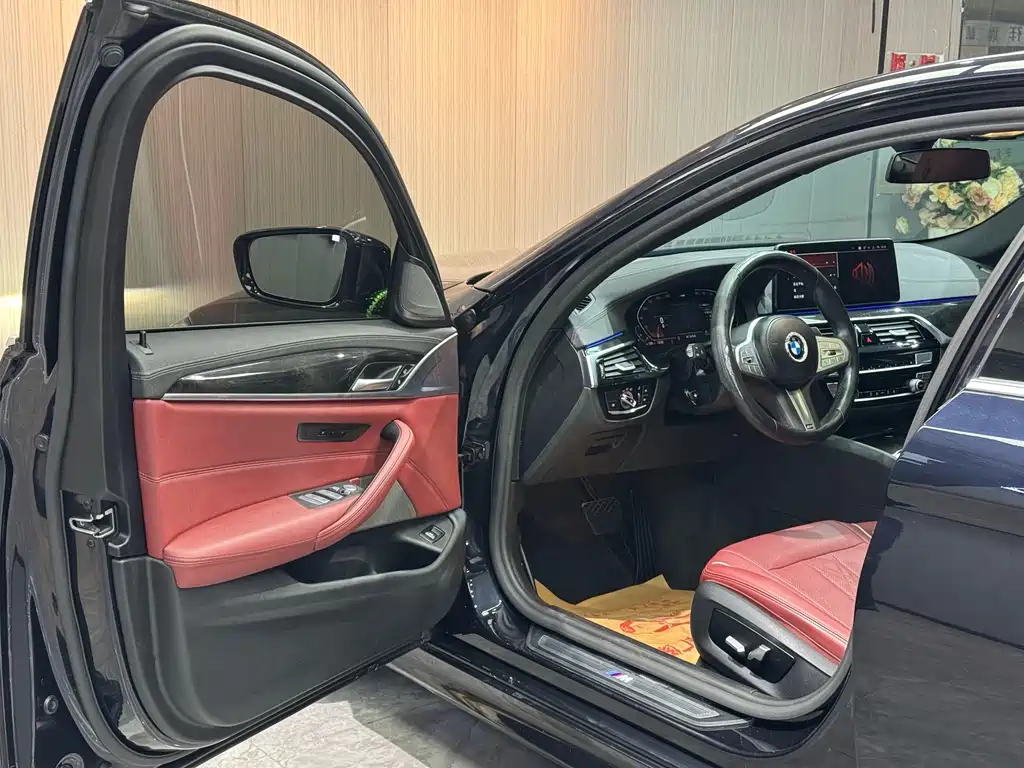BMW 5 Series 5 2022 525Li M Sport