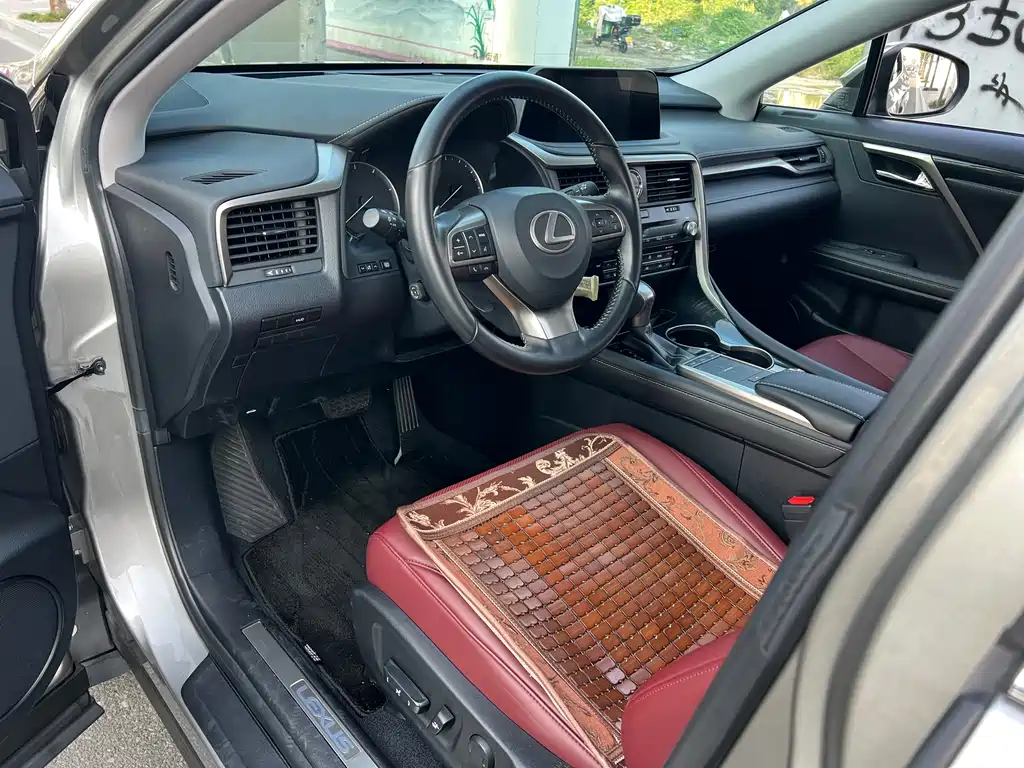 Lexus RX — миниатюра 8