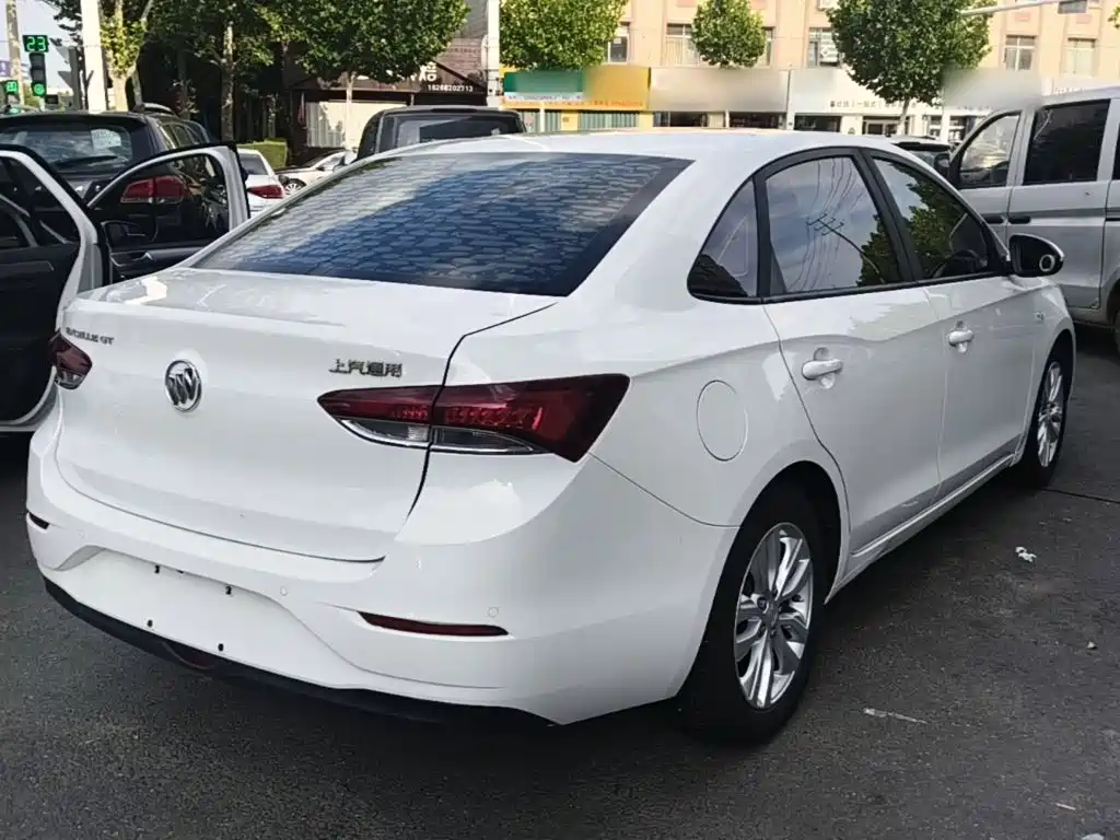 Buick Excelle — миниатюра 7