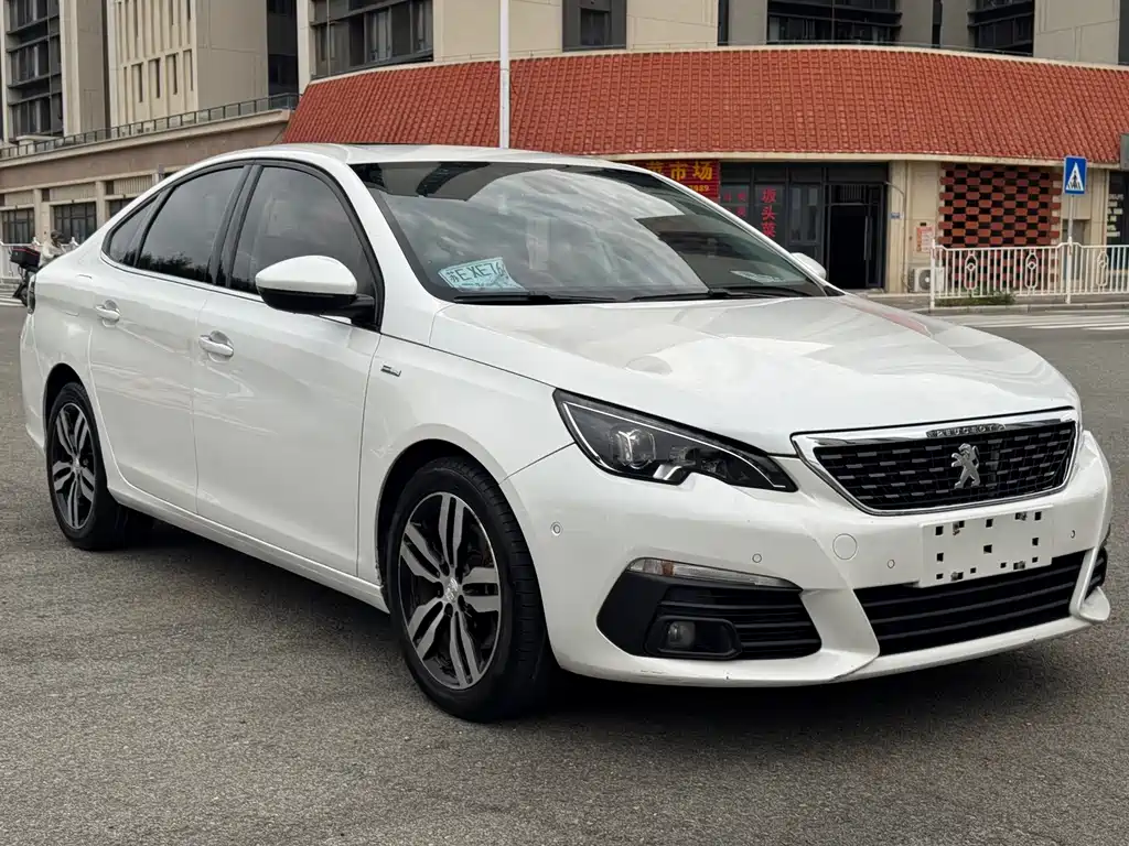 Peugeot 308 — миниатюра 3