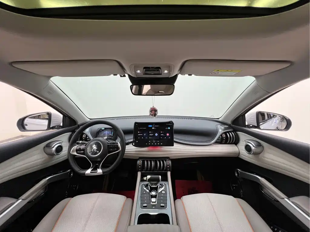 BYD Yuan Plus — миниатюра 19