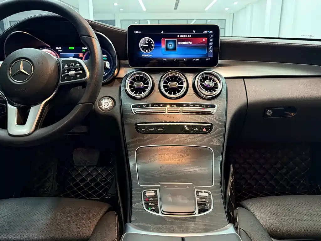 Mercedes-Benz C-Class — миниатюра 5