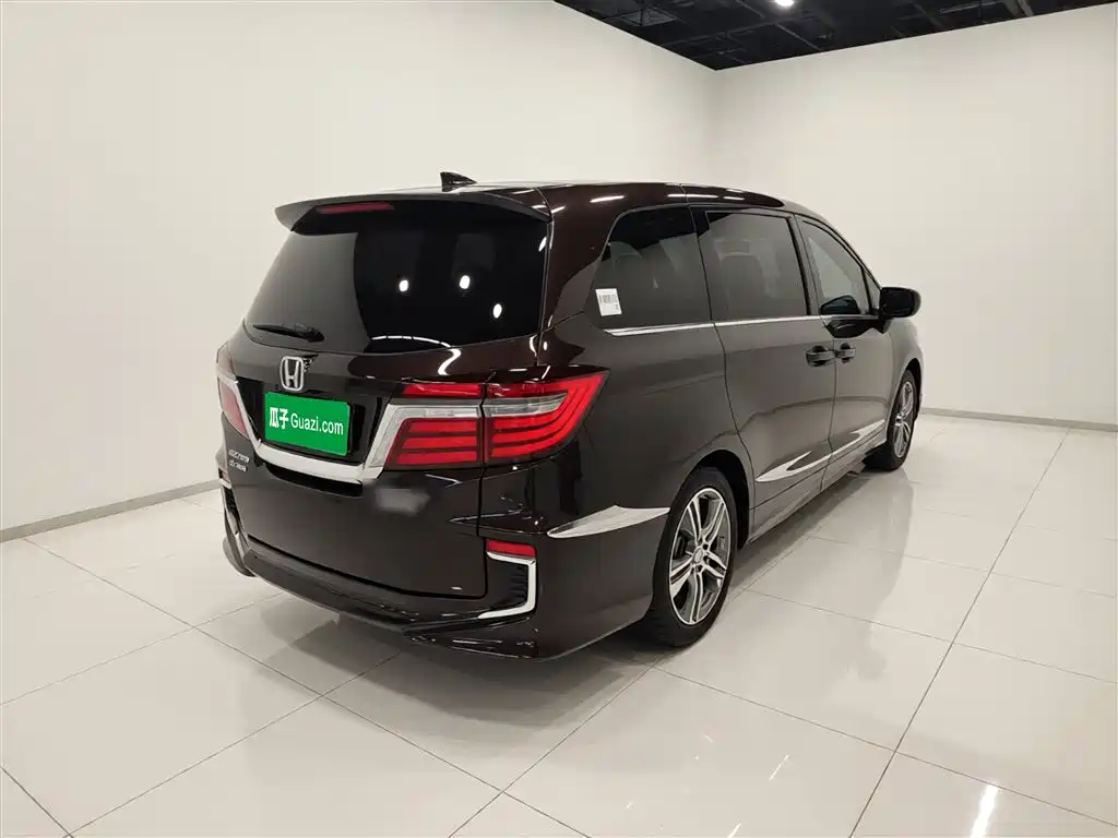 Honda Elysion 2019 2.0L Luxury
