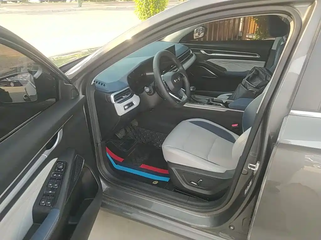 Geely Emgrand — миниатюра 16