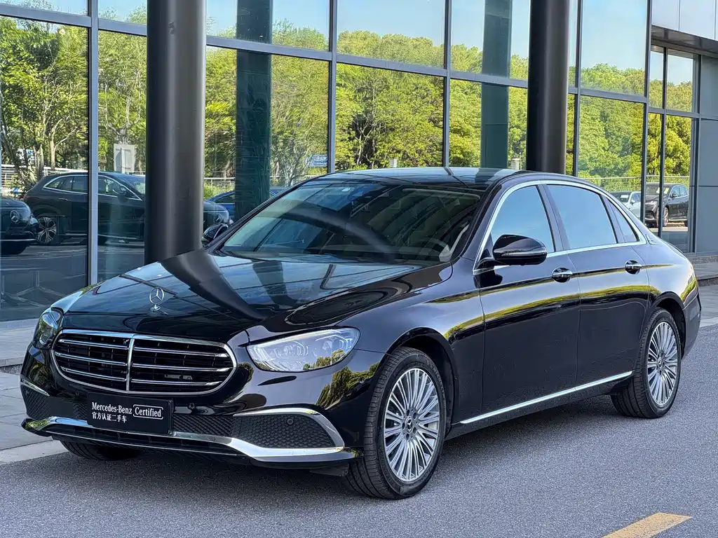 Mercedes-Benz E-Class 2021