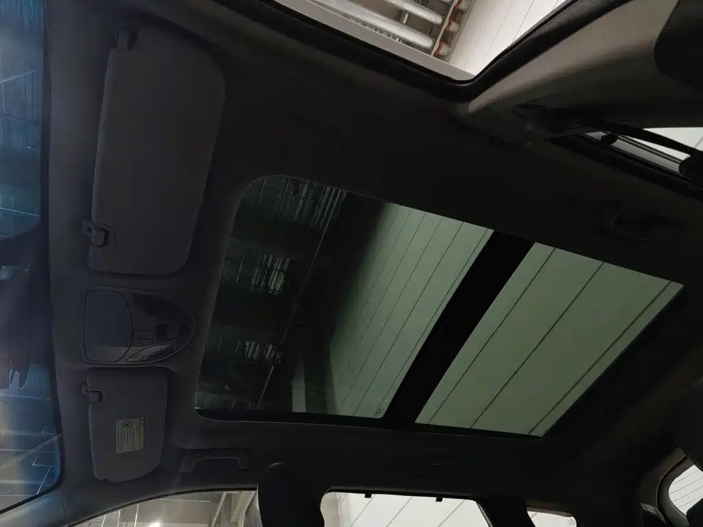 Hyundai Santa Fe — миниатюра 14