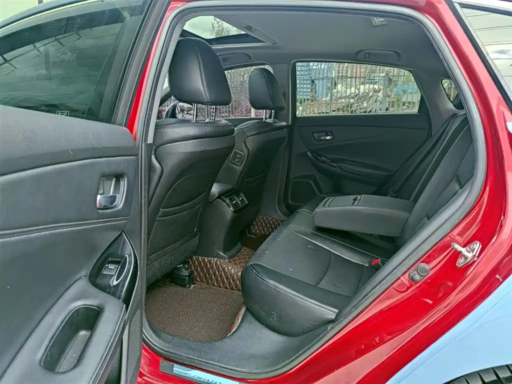 Honda Spirior 2015 2.4L Luxury