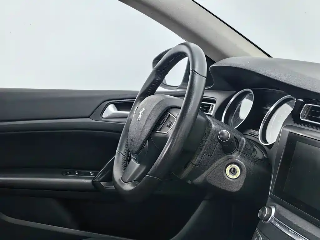 Peugeot 408 — миниатюра 22