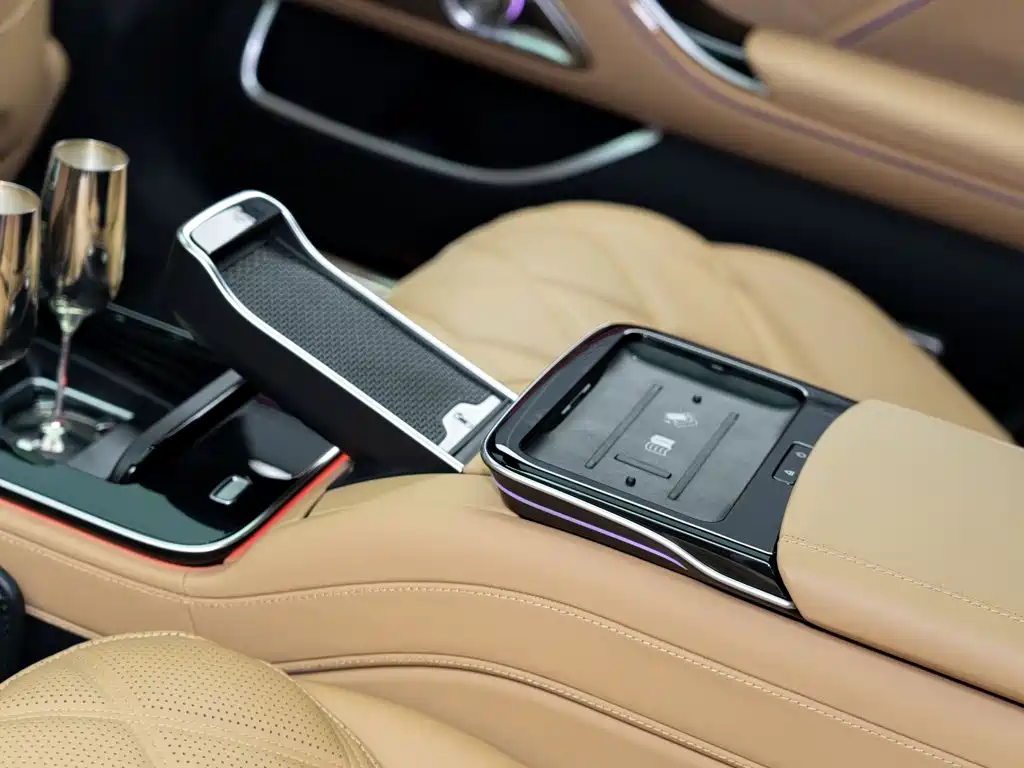 Mercedes-Benz S-Class — миниатюра 16