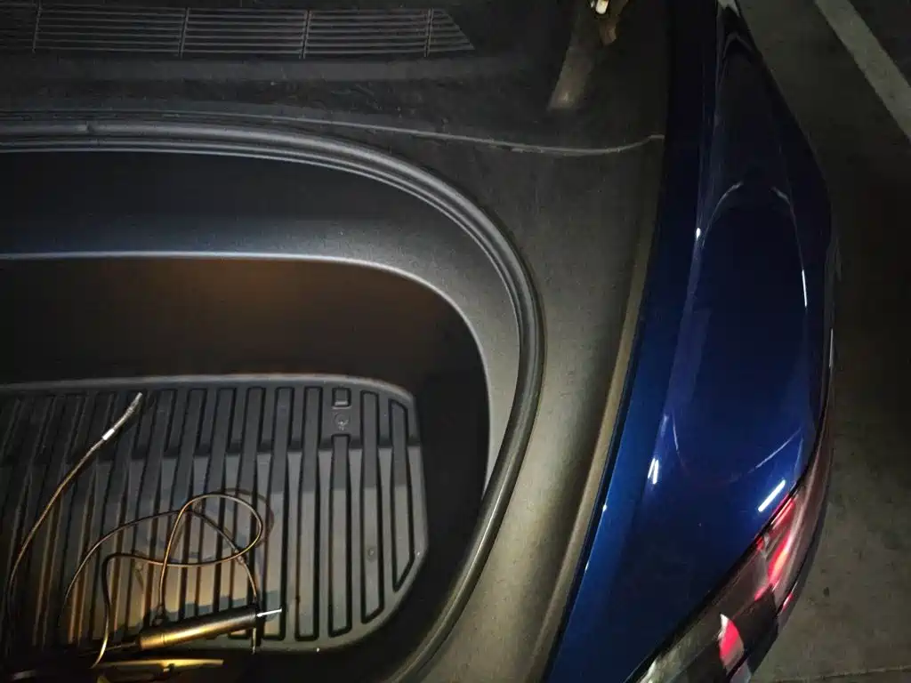 Tesla Model 3 — миниатюра 22