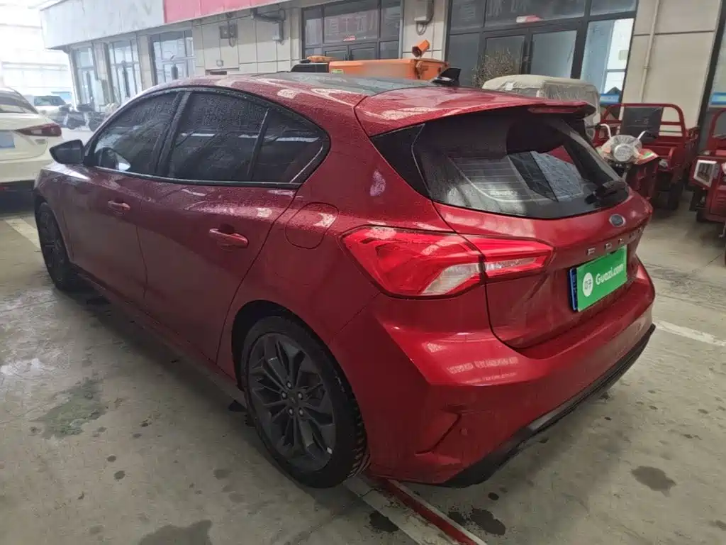 Ford Focus — миниатюра 5
