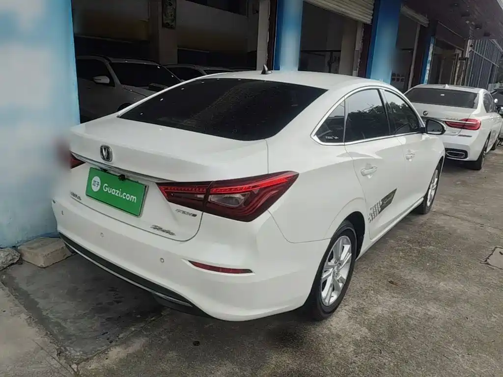 Changan Eado — миниатюра 7