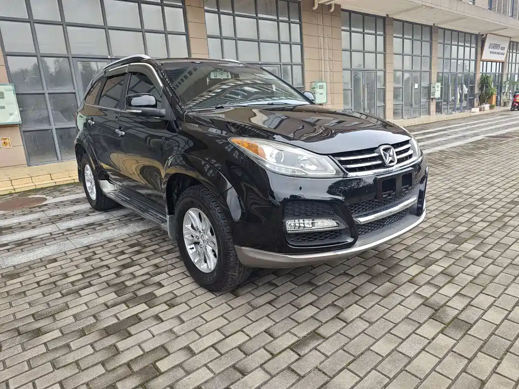 JMC S350 2013 2.4T AT Luxury 5 мест