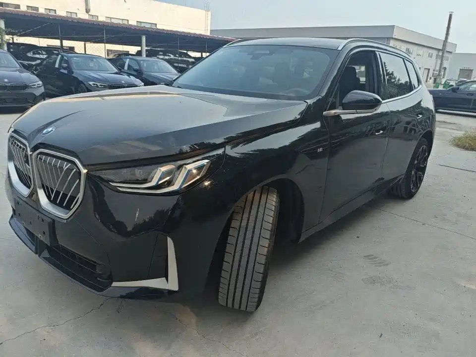 BMW 5 Series — миниатюра 9