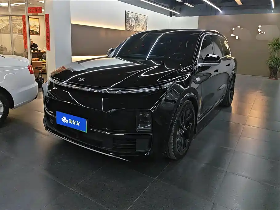 Li Auto Li L8 2024