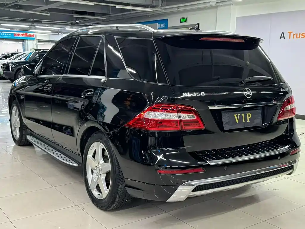 Mercedes-Benz M-Class — миниатюра 8