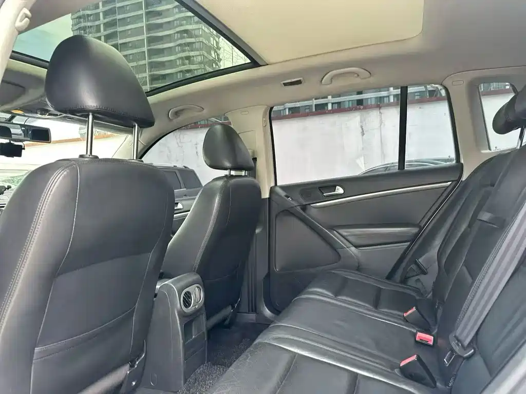 Volkswagen Tiguan — миниатюра 7