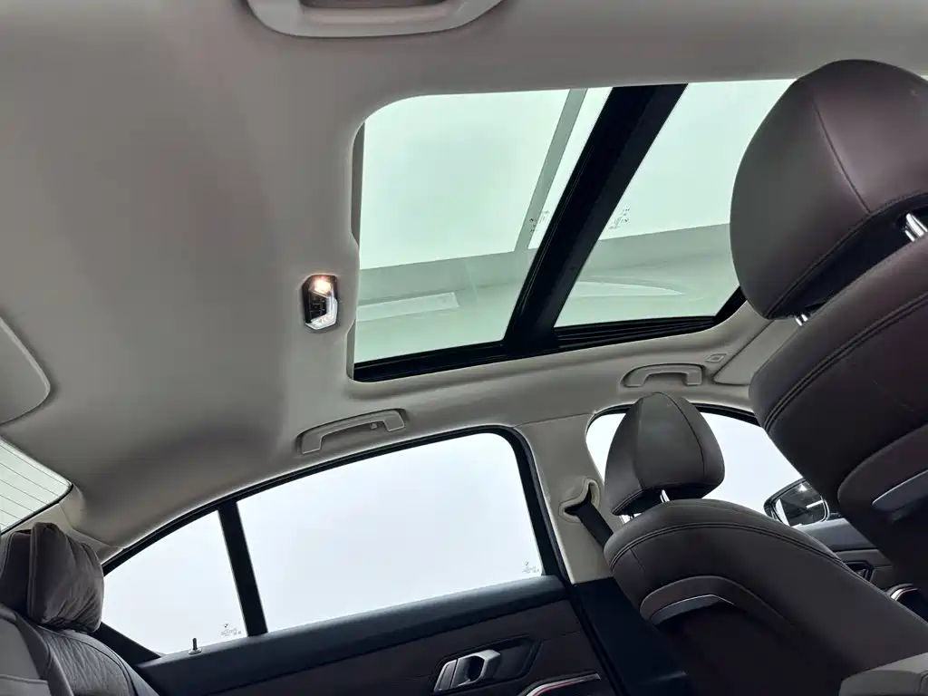 BMW i3 — миниатюра 21