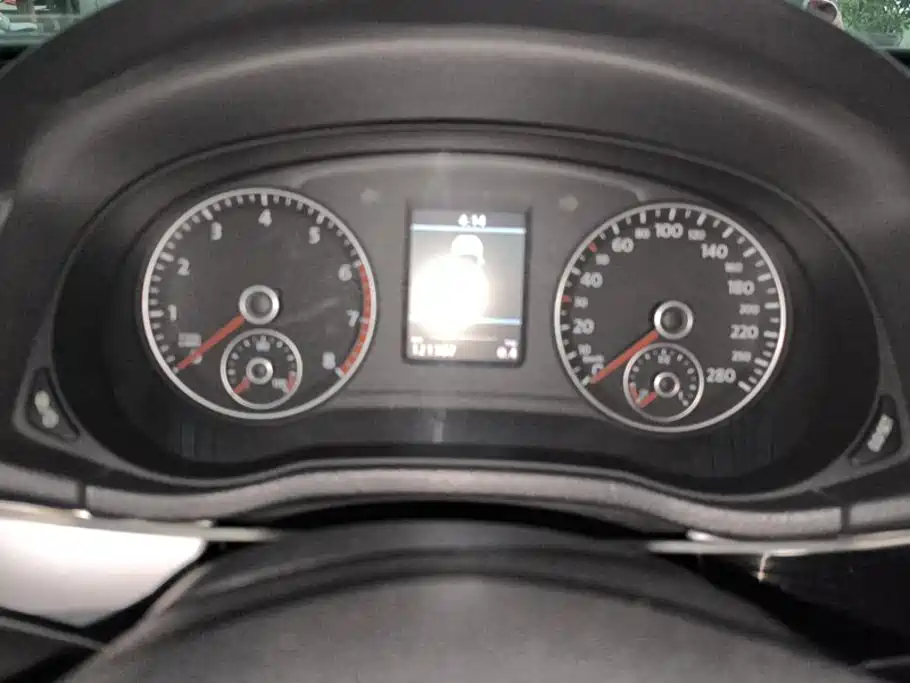 Volkswagen Passat — миниатюра 14