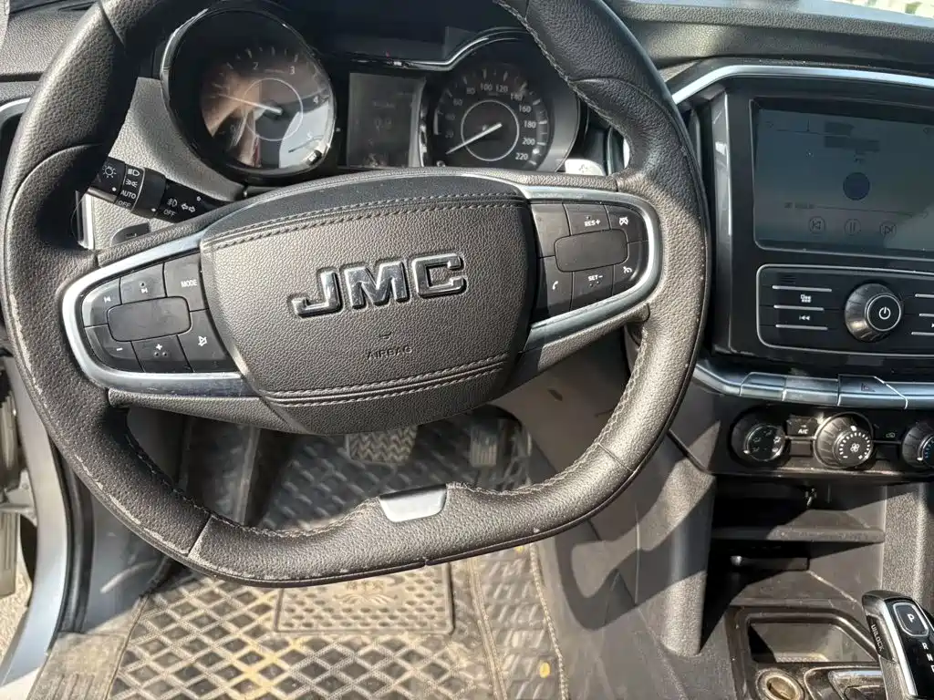 JMC Yuhu 7 — миниатюра 6