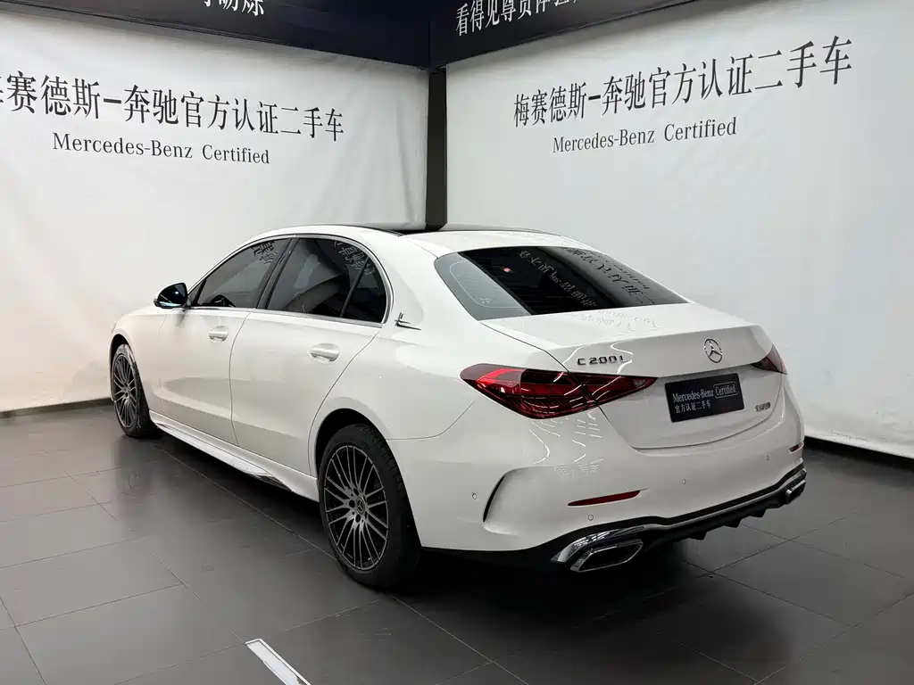 Mercedes-Benz C-Class — миниатюра 13