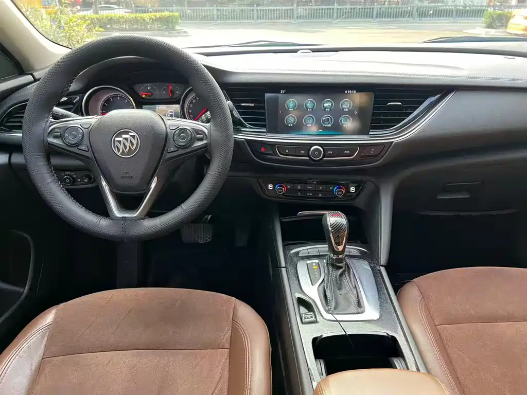 Buick Regal — миниатюра 11
