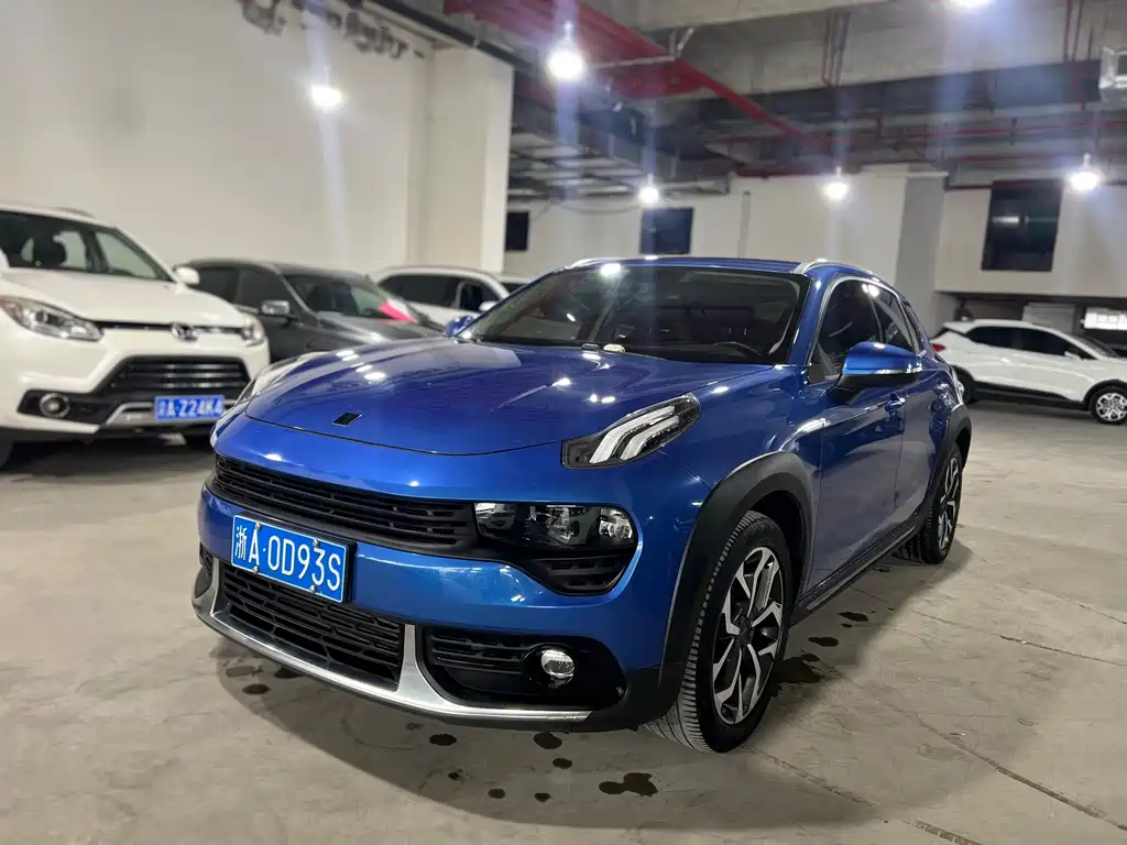 Lynk & Co 02