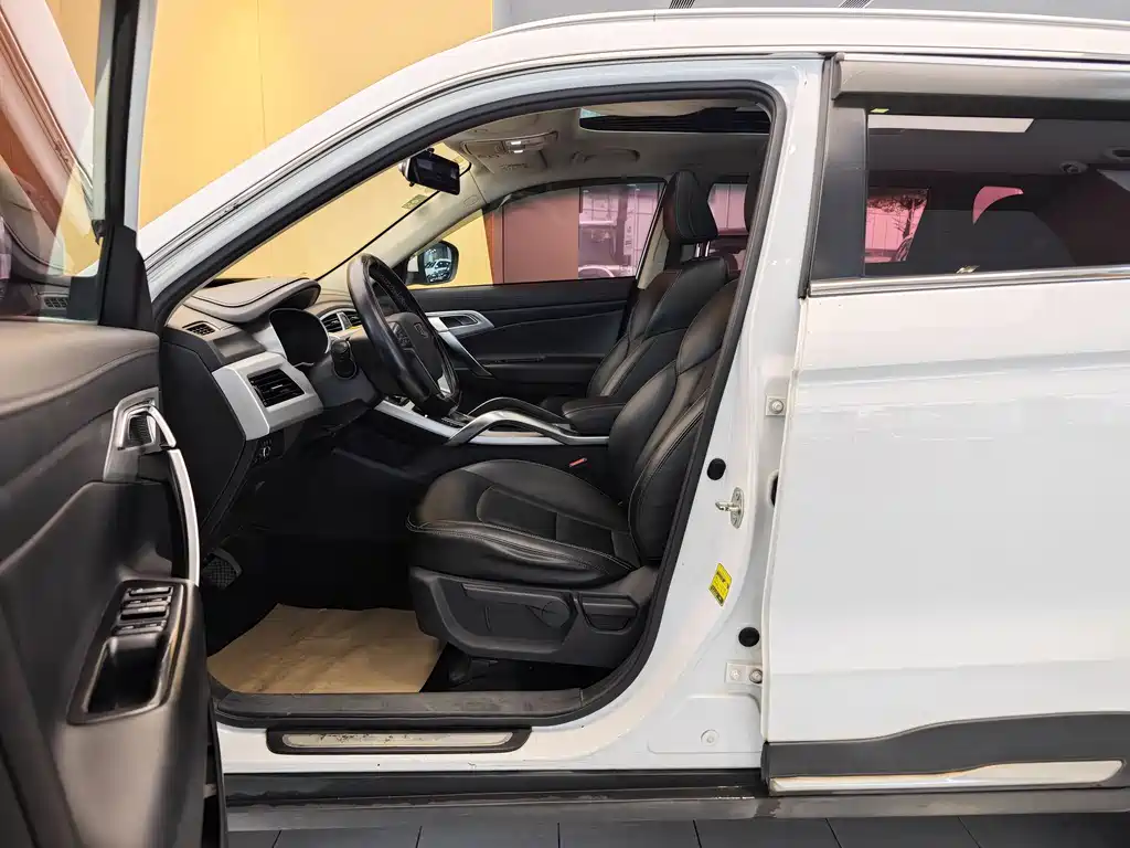 GEELY AUTOMOBILE BOYUE