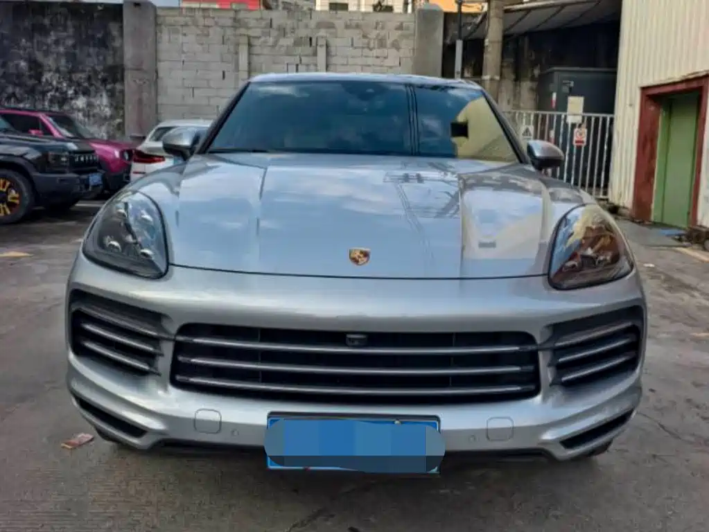 Porsche Cayenne — миниатюра 2