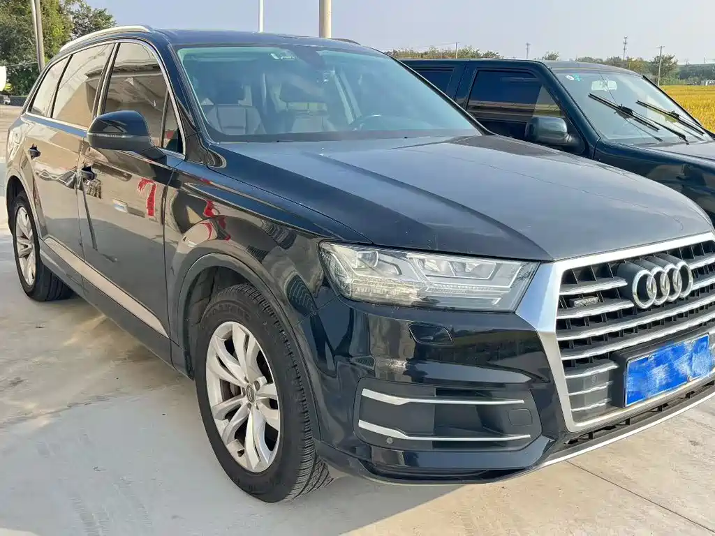 Audi Q7 — миниатюра 3