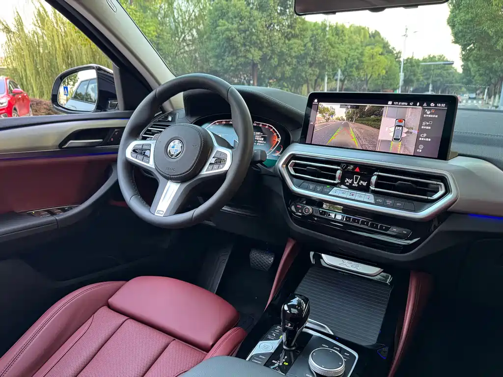 BMW X4 — миниатюра 11