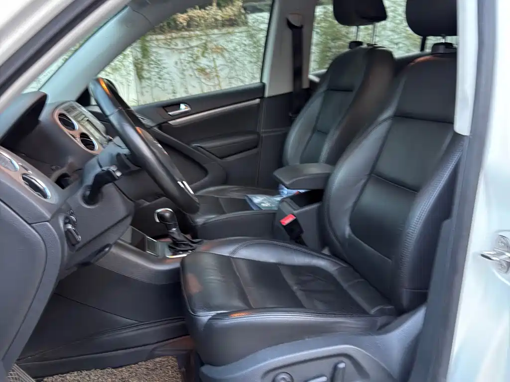 Volkswagen Tiguan — миниатюра 9