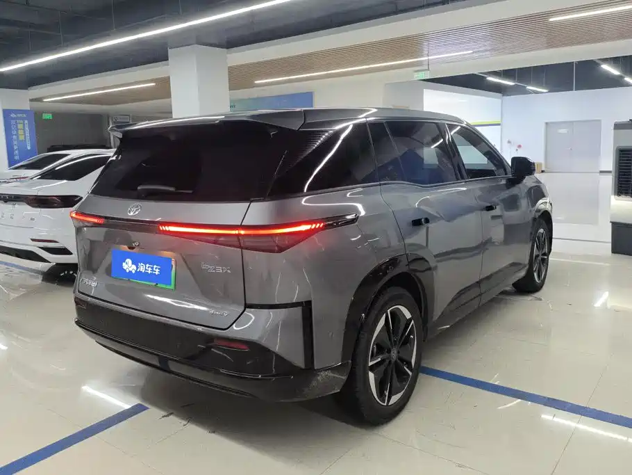 Toyota Peng Ji 3X — миниатюра 3