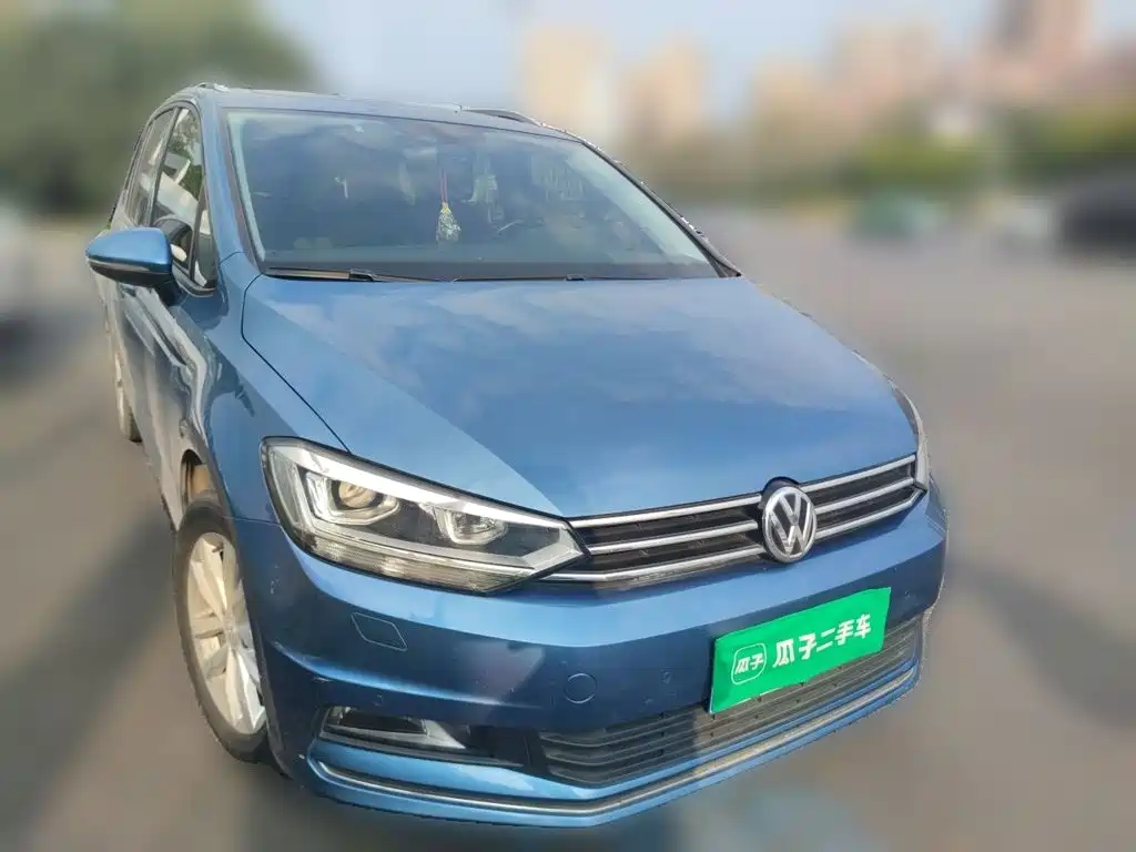 Volkswagen Touran — миниатюра 3