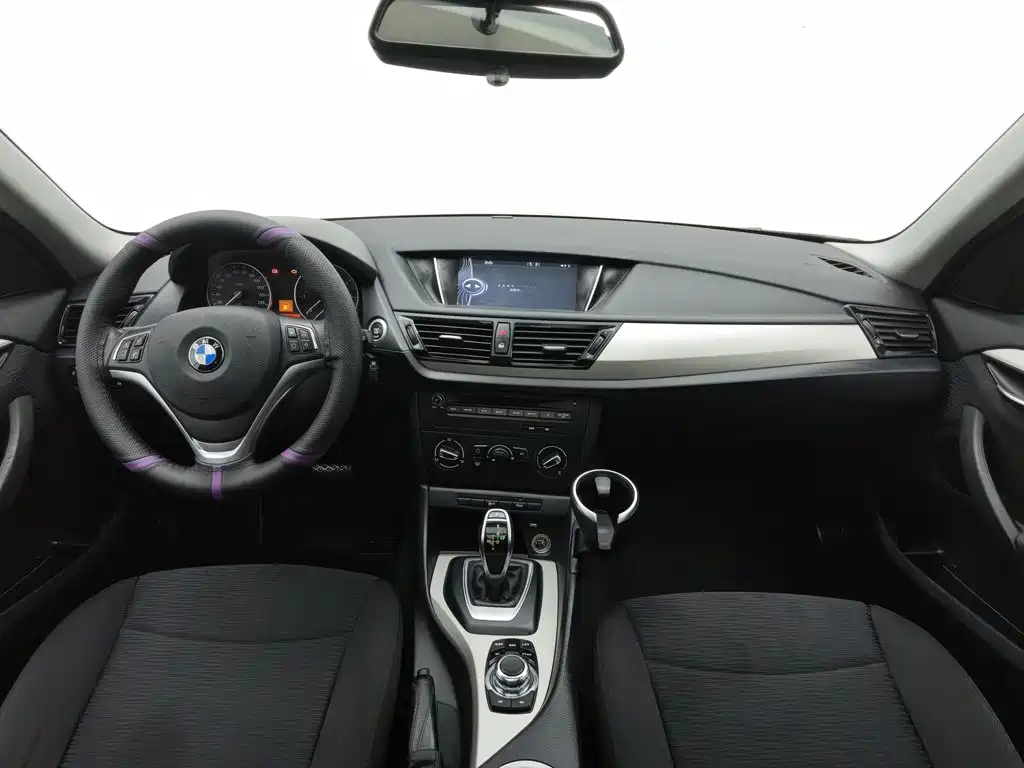 BMW X1 — миниатюра 5